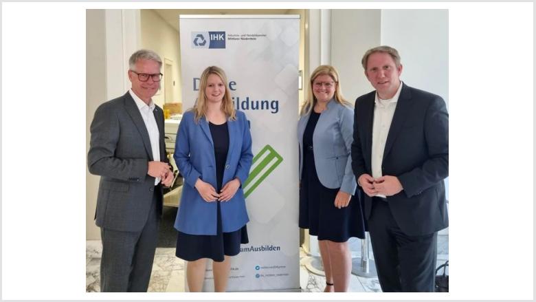 IHK Mittlerer Niederrhein IHK Mittlerer Niederrhein
