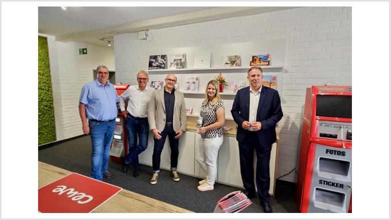Firmenbesuch CEWE Firmenbesuch CEWE