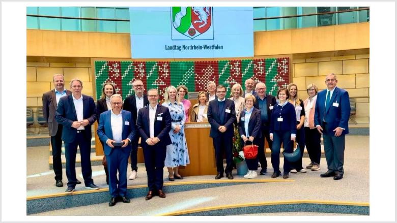 Unternehmer Mönchengladbach zu Besuch im Landtag 